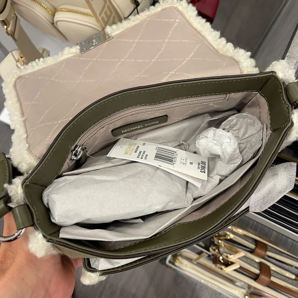 MICHAEL KORS Bradshaw Medium Suede and Faux Shearling Messenger Bag Olive  NWT